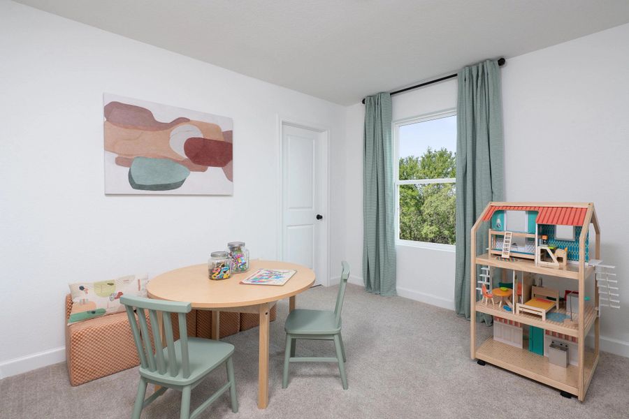 Representative furnished interior of a home built from the Gage by Ashton Woods in Hennersby Hollow, San Antonio (Image 10).