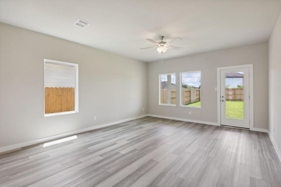 Photo is not of the actual home but is an inspirational photo of builder’s model home and may depict options, furnishings, and/or decorator features that are not included. Photo is not of the actual home but is an inspirational photo of builder’s model home and may depict options, furnishings, and/or decorator features that are not included.