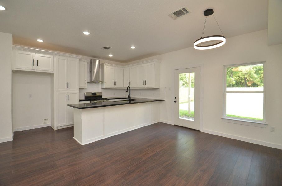 Furnished interior view inside a new home in , Houston (Image 11). Furnished interior view inside a new home in , Houston (Image 11).