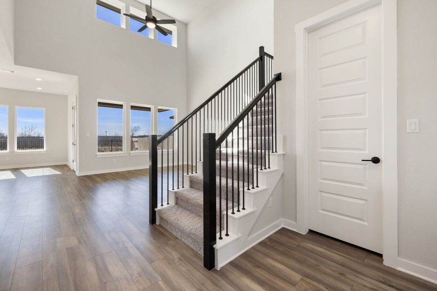 Image 46 of a home in Lagos Reserve.