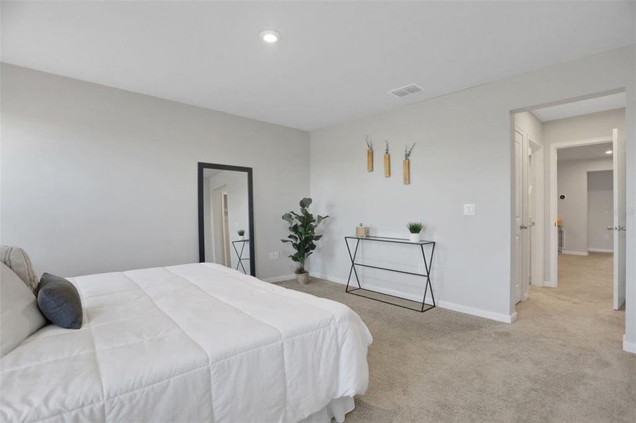 Furnished interior view inside a new home in , Wesley Chapel (Image 12).