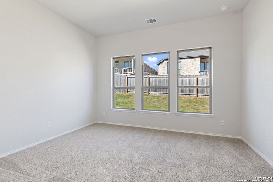 Spacious, unfurnished interior of a new home in Ladera, San Antonio (Image 16). Spacious, unfurnished interior of a new home in Ladera, San Antonio (Image 16).