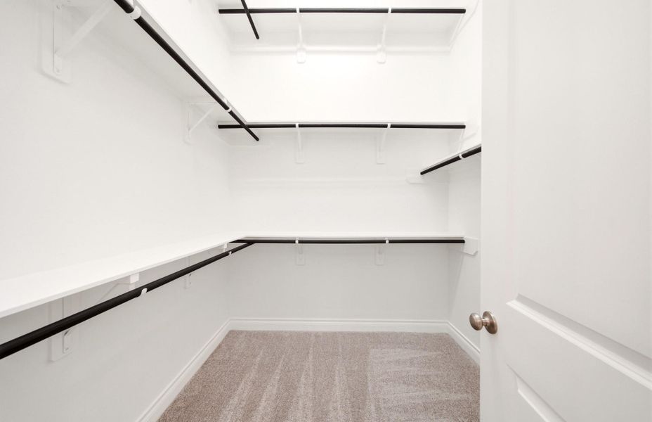 Spacious, unfurnished interior of a new home in The Woodlands Hills 65′, Willis (Image 22). Spacious, unfurnished interior of a new home in The Woodlands Hills 65′, Willis (Image 22).
