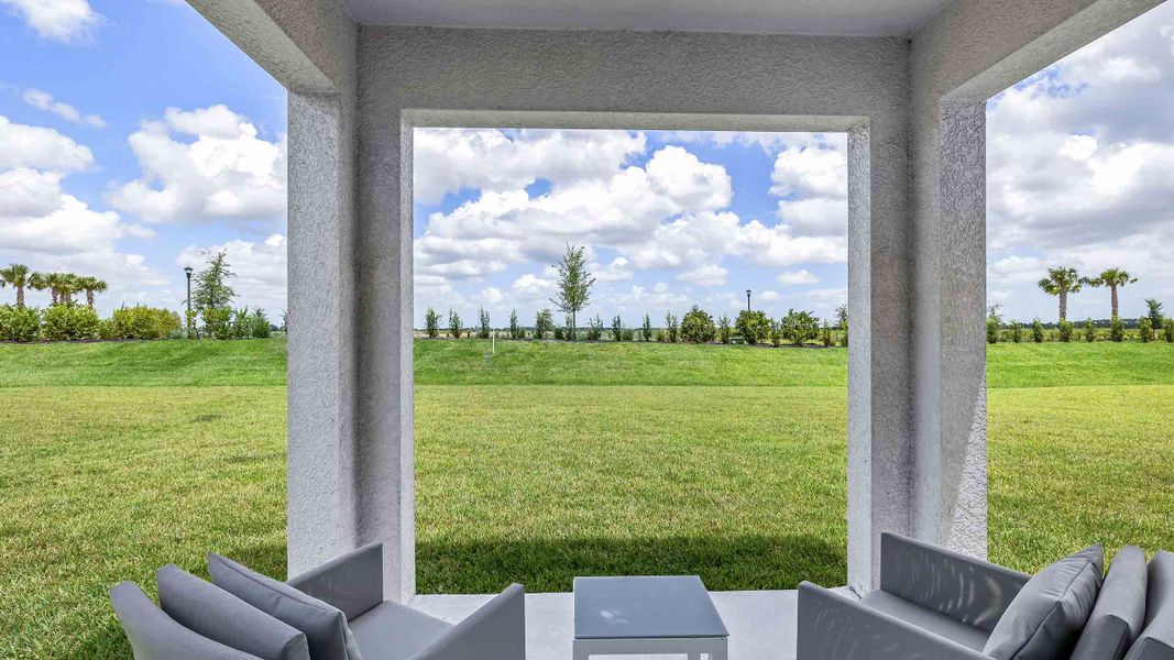 Representative exterior details of a home built from the Robie II by D.R. Horton in Star Farms at Lakewood Ranch, Bradenton (Image 2).