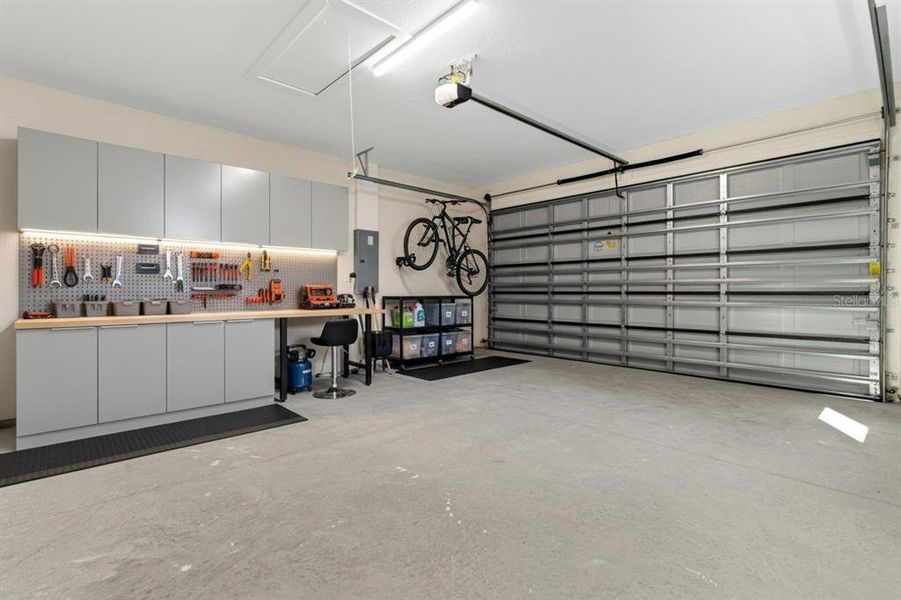 Close-up of interior finishes inside a home in , Weeki Wachee (Image 20). Close-up of interior finishes inside a home in , Weeki Wachee (Image 20).