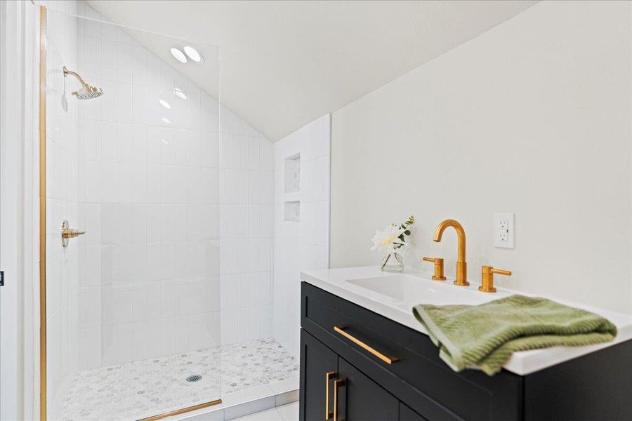 Guest quarters bathroom