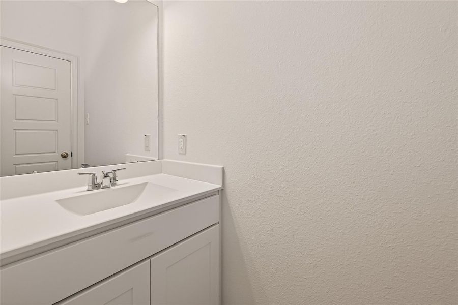 Close-up of interior finishes inside a home in Lago Mar, Texas City (Image 19).