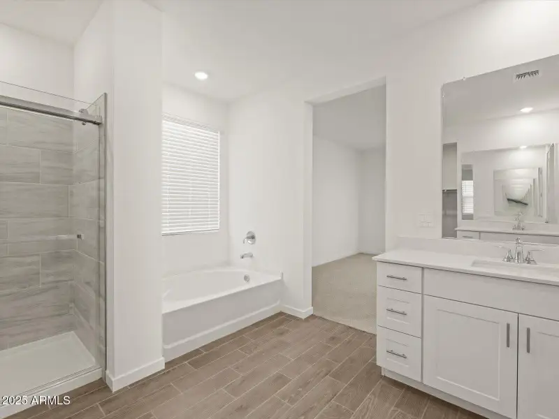 16-IMG_0043 16-IMG_0043