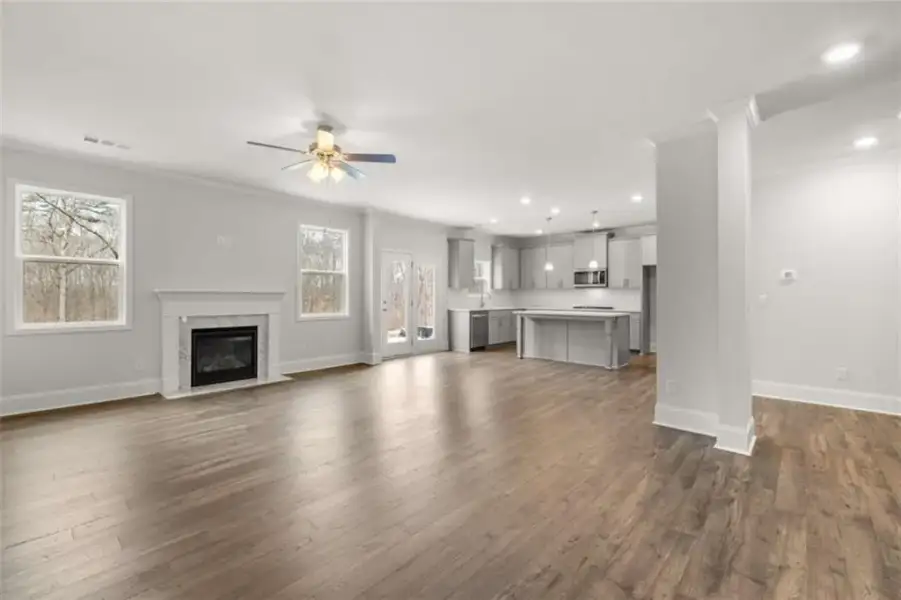 Spacious, unfurnished interior of a new home in Holland Estates, Powder Springs (Image 30). Spacious, unfurnished interior of a new home in Holland Estates, Powder Springs (Image 30).