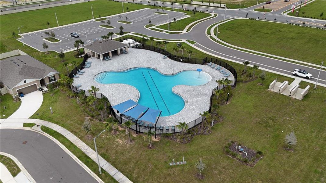 Community amenities in , Haines City (Image 27).