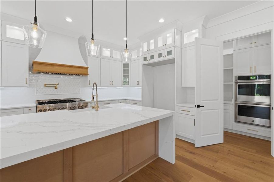 Furnished interior view inside a new home in , Bethlehem (Image 13).