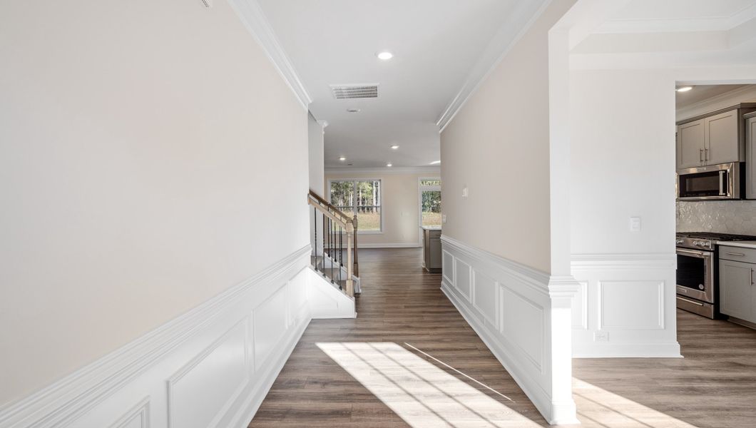 Representative unfurnished interior of a home built from the LONDON by D.R. Horton in Adams Glen, Greenville (Image 17).
