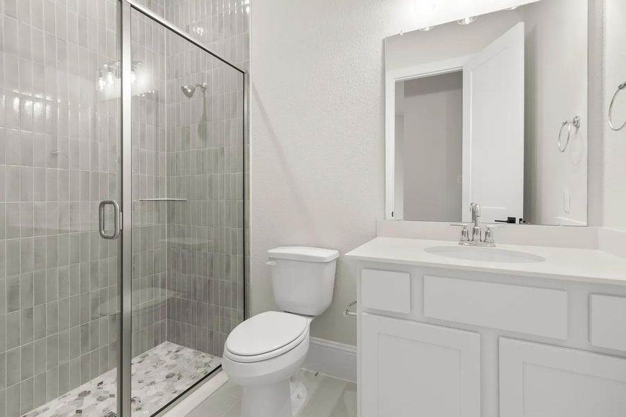 Grantley J full bath Grantley J full bath