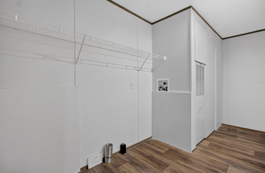 Spacious, unfurnished interior of a new home in , Walterboro (Image 19).