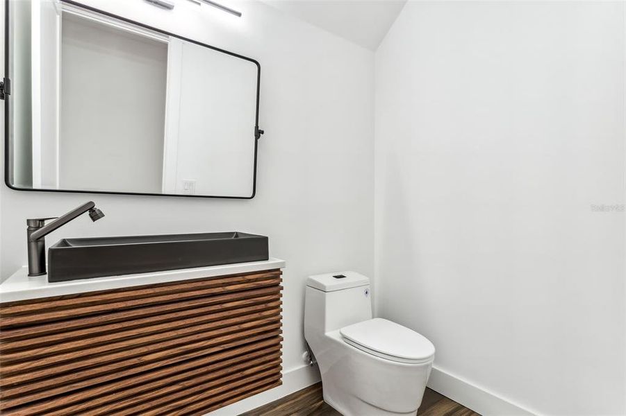 Furnished interior view inside a new home in , Tampa (Image 9).