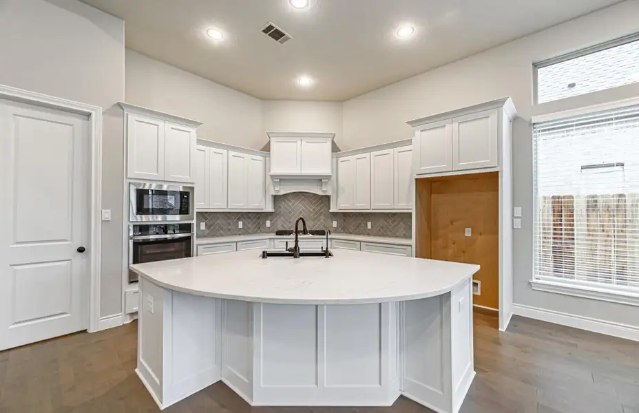 **This is a representative photo** **This is a representative photo**