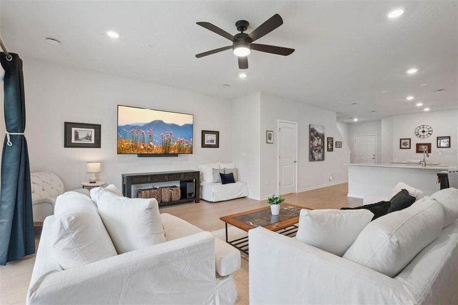 Furnished interior view inside a new home in , Winter Park (Image 26).