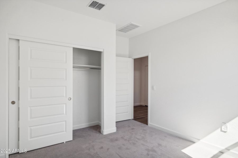 Secondary bedroom Secondary bedroom