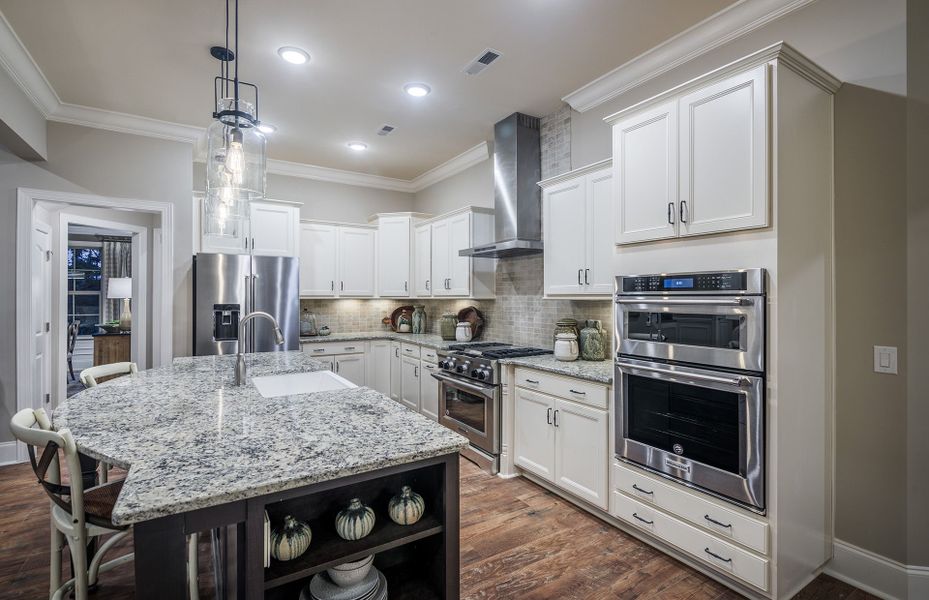 Representative furnished interior of a home built from the Worthington by Pulte Homes in The Retreat at Carolina Ridge, Harrisburg (Image 9).