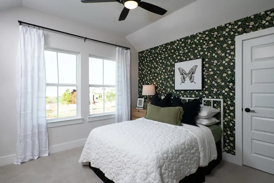 Furnished interior view inside a new home in The Retreat at Harvest, Argyle (Image 9). Furnished interior view inside a new home in The Retreat at Harvest, Argyle (Image 9).
