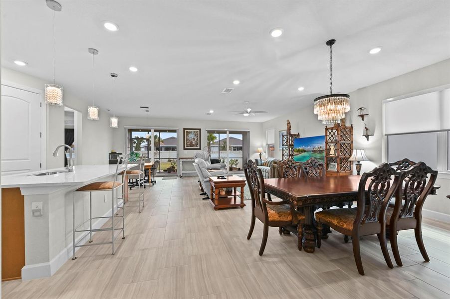 15 Dining room 01
