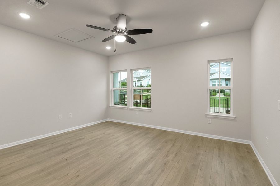 Spacious, unfurnished interior of a new home in Whisper Valley, Manor (Image 22). Spacious, unfurnished interior of a new home in Whisper Valley, Manor (Image 22).