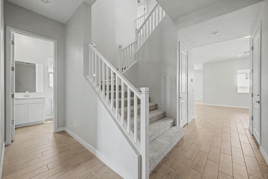 Spacious, unfurnished interior of a new home in Wildera, San Tan Valley (Image 9). Spacious, unfurnished interior of a new home in Wildera, San Tan Valley (Image 9).