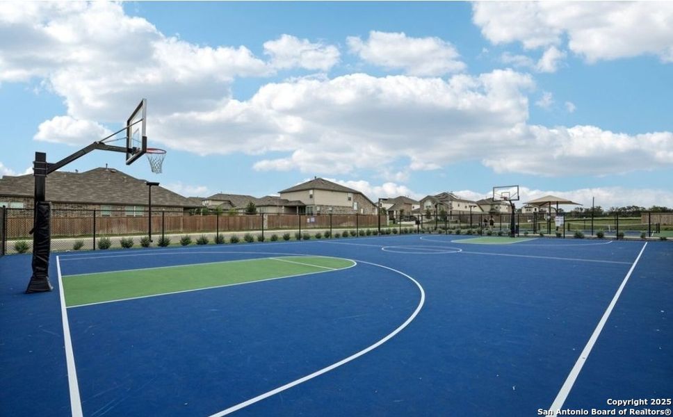 Community amenities in , San Antonio (Image 27).