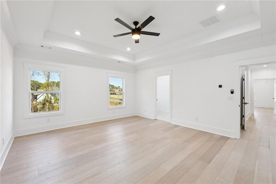 Spacious, unfurnished interior of a new home in , Buford (Image 24).