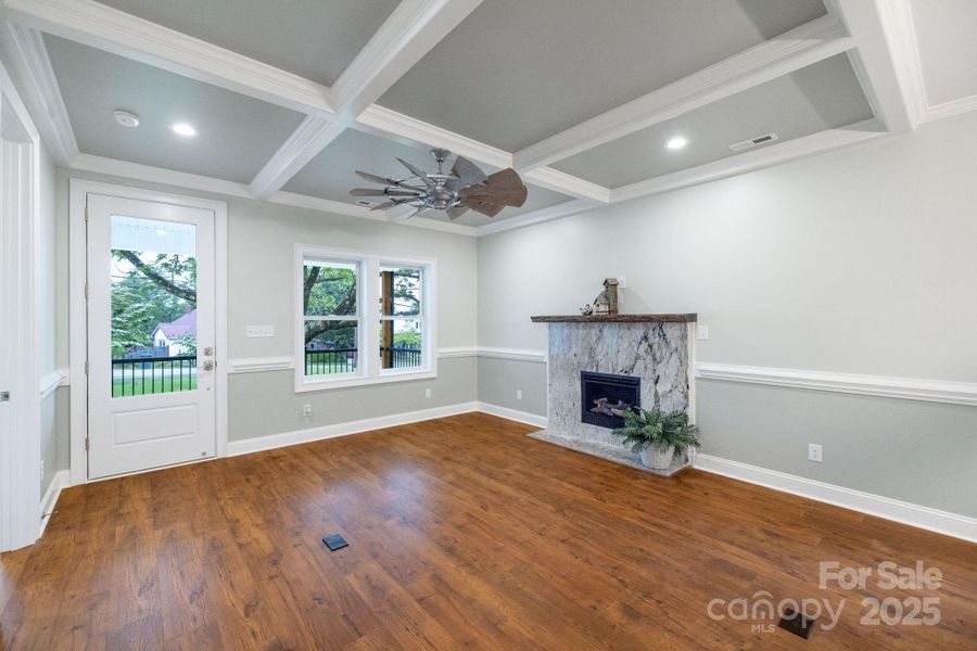 Image 35 of a home in .