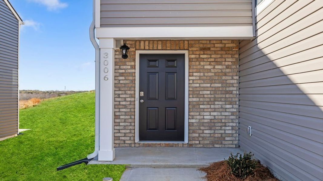 Exterior details and patio area of a home in Baxter Village, Boiling Springs (Image 2).
