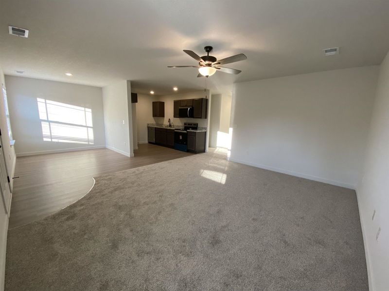 Spacious, unfurnished interior of a new home in Gentry Place, Spartanburg (Image 11).