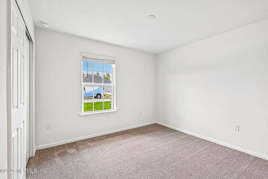 Spacious, unfurnished interior of a new home in , Jacksonville (Image 18).