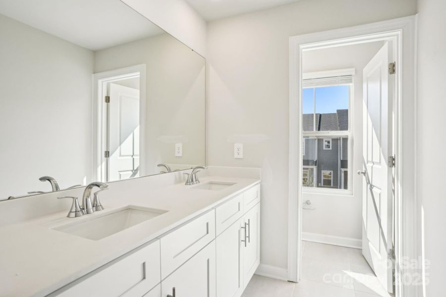 Furnished interior view inside a new home in Crossrail Station, Mooresville (Image 9).