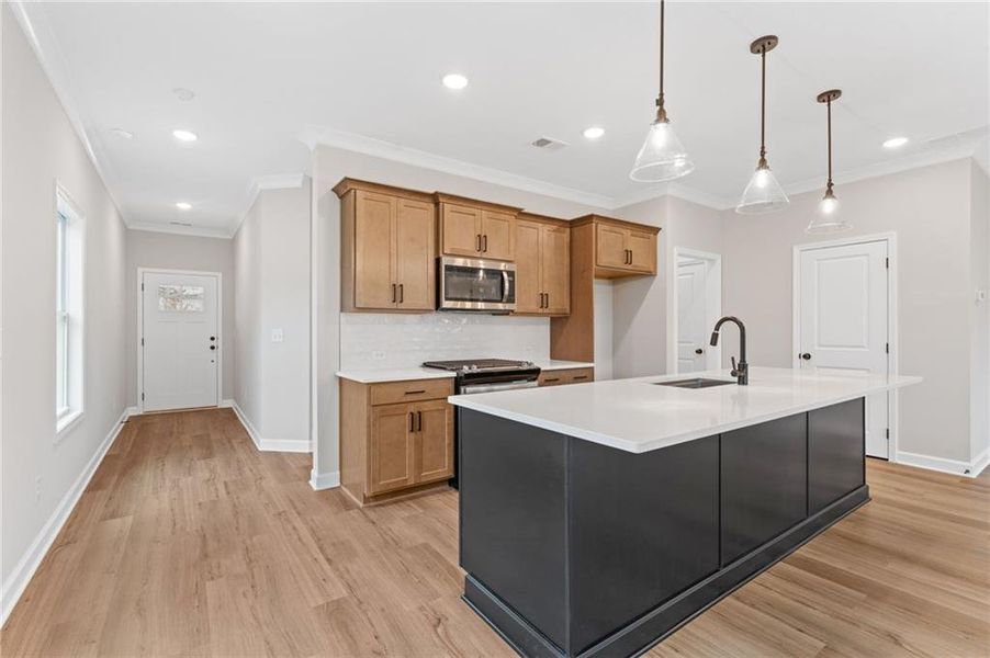 Furnished interior view inside a new home in Cherokee Township, Acworth (Image 9).