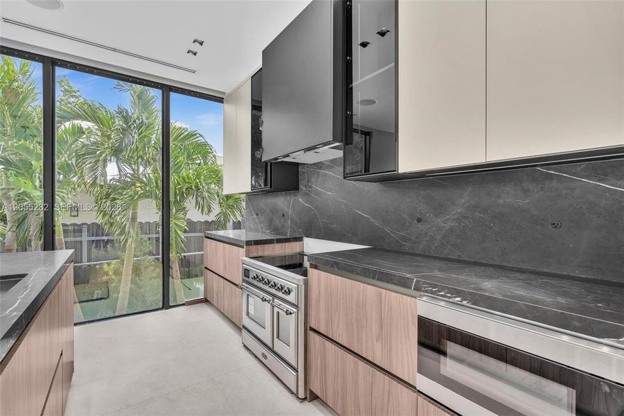 Furnished interior view inside a new home in , Miami Beach (Image 5). Furnished interior view inside a new home in , Miami Beach (Image 5).