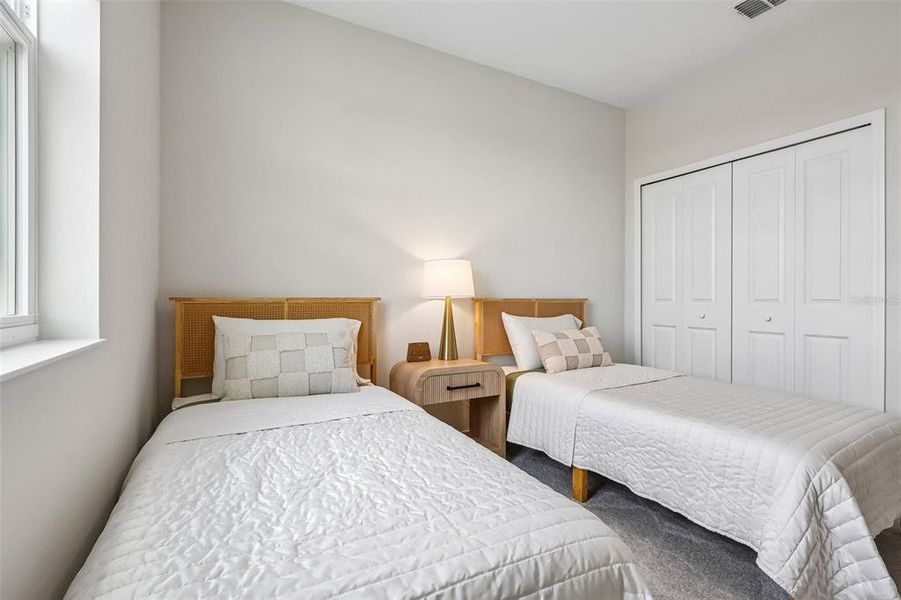 Furnished interior view inside a new home in , Winter Garden (Image 38).