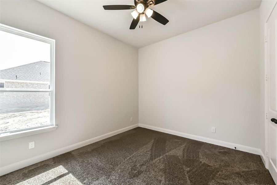 Spacious, unfurnished interior of a new home in , Baytown (Image 43).