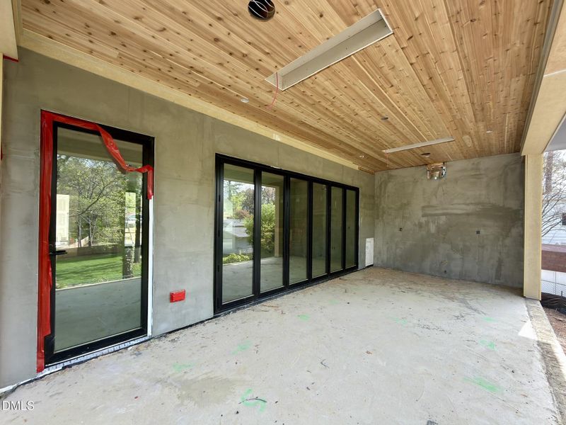 CD137AD3-307E-42DC-B450-67EB15837B86_1_1