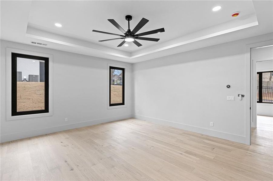 Spacious, unfurnished interior of a new home in , Lawrenceville (Image 48).