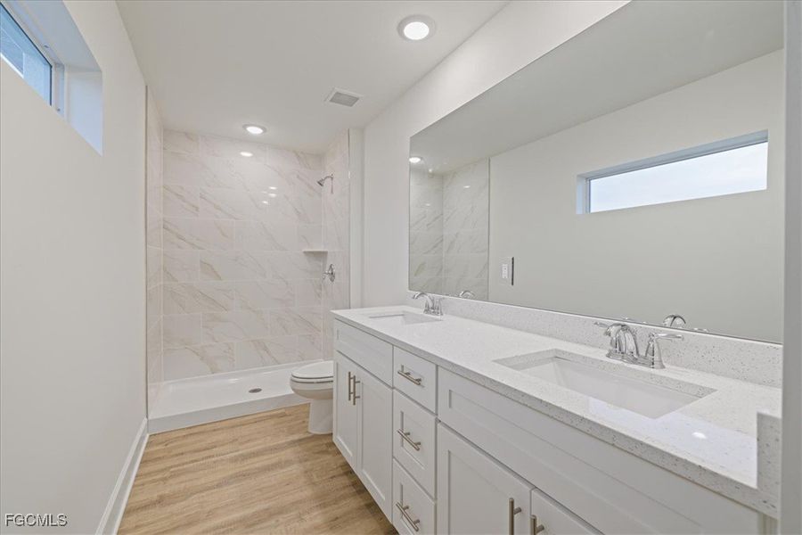 Furnished interior view inside a new home in Cape Coral, Cape Coral (Image 12). Furnished interior view inside a new home in Cape Coral, Cape Coral (Image 12).