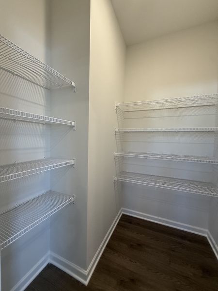 Spacious, unfurnished interior of a new home in Bradley Bend, Ashland City (Image 13).