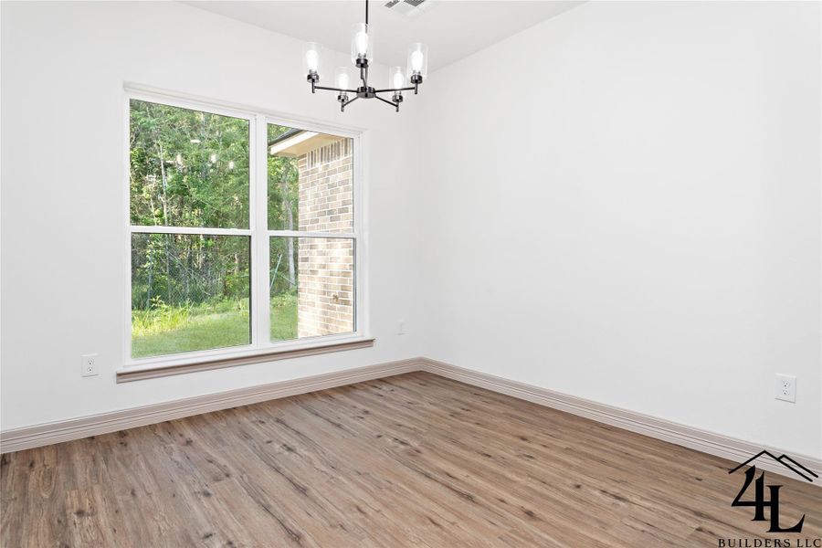 Spacious, unfurnished interior of a new home in , Lumberton (Image 27).