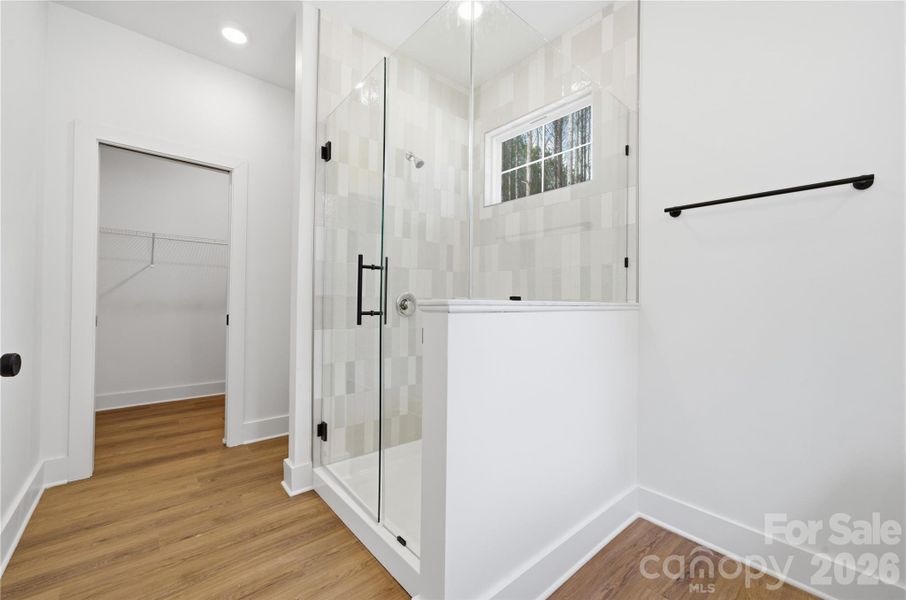 Image 38 of a home in .