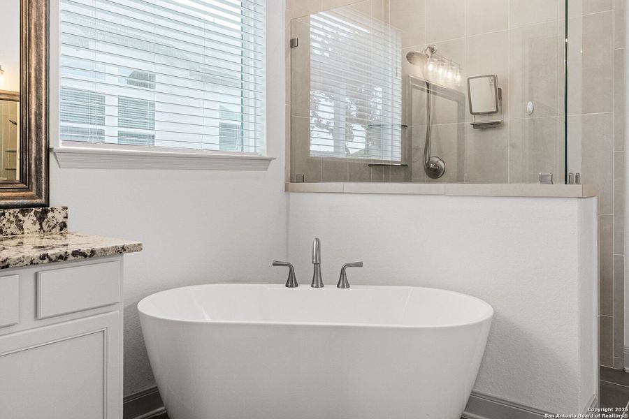 Image 46 of a home in Esperanza – New Phase Now Selling. Image 46 of a home in Esperanza – New Phase Now Selling.