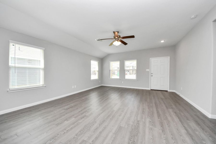 Image 28 of a home in . Image 28 of a home in .