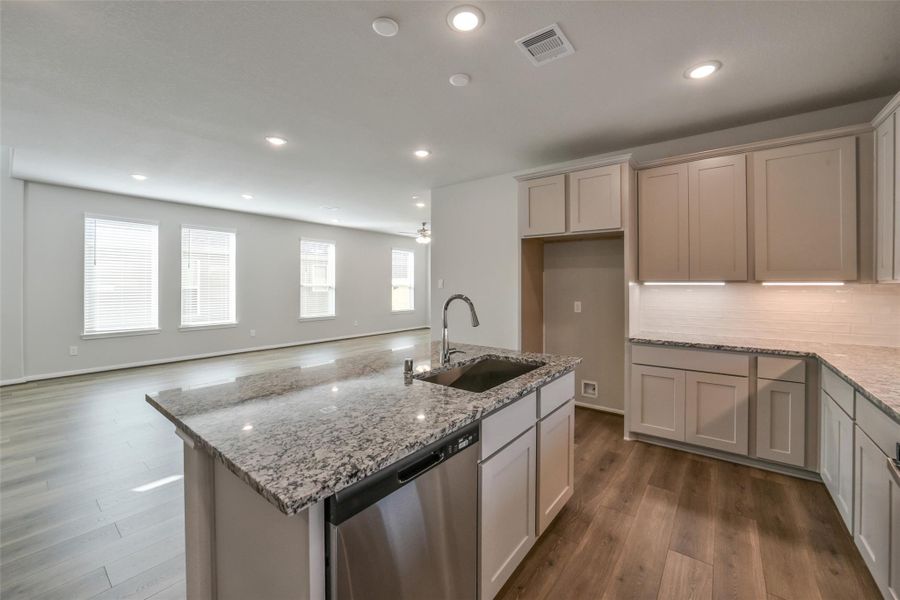 Furnished interior view inside a new home in Anderson Lakes, Houston (Image 9).