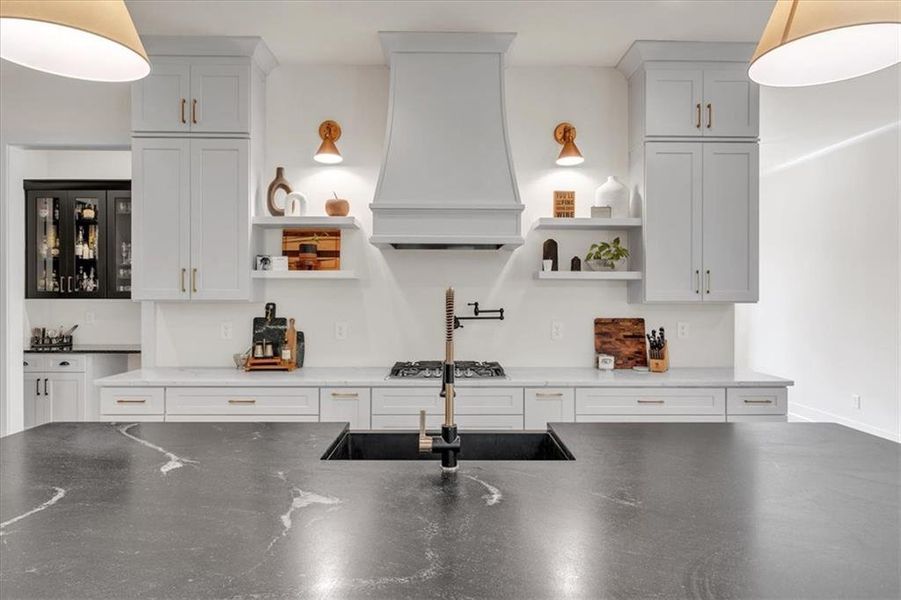 Furnished interior view inside a new home in , Dallas (Image 25).