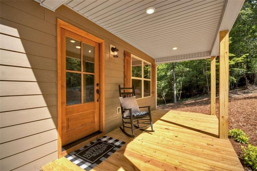 Exterior details and patio area of a home in , Ellijay (Image 19).
