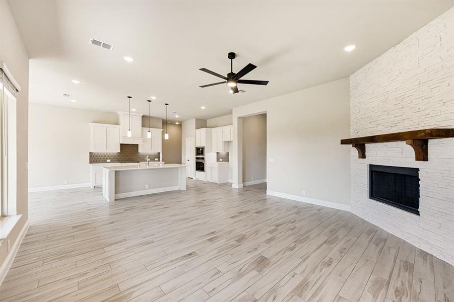 Spacious, unfurnished interior of a new home in The Grove, Midlothian (Image 23). Spacious, unfurnished interior of a new home in The Grove, Midlothian (Image 23).